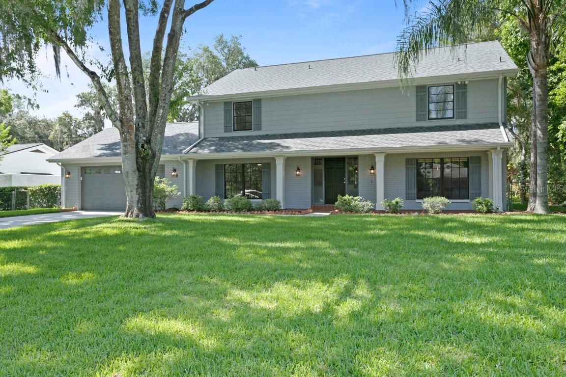 708 Grand Cir., Temple Terrace, FL 33617