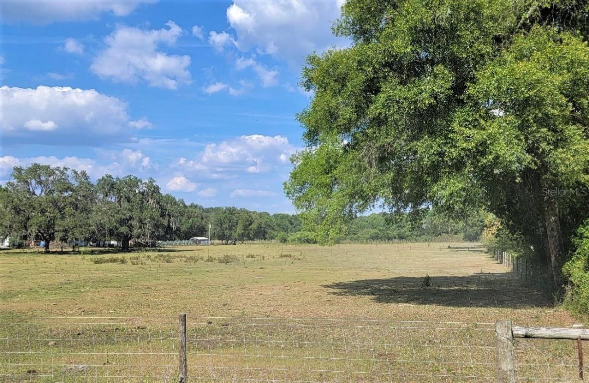 Delong Rd., Dade City, FL 33523
