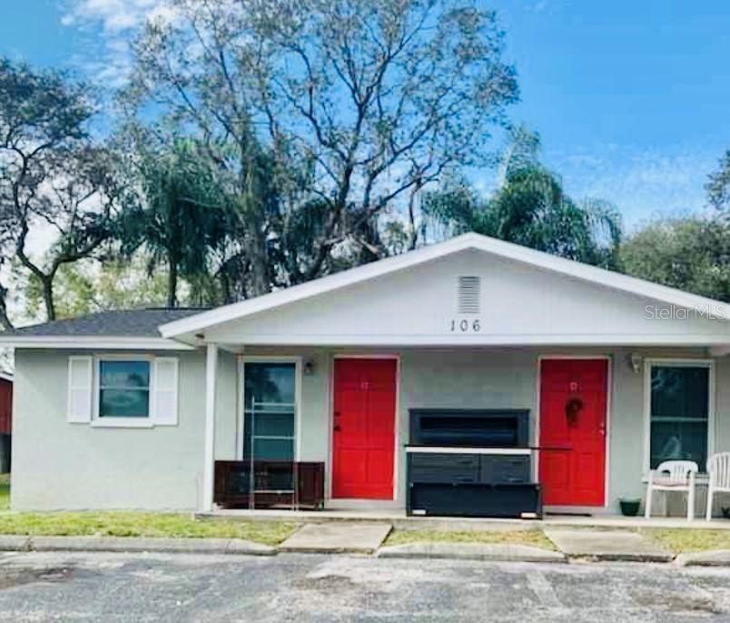 106 Karde Ln., Brandon, FL 33510