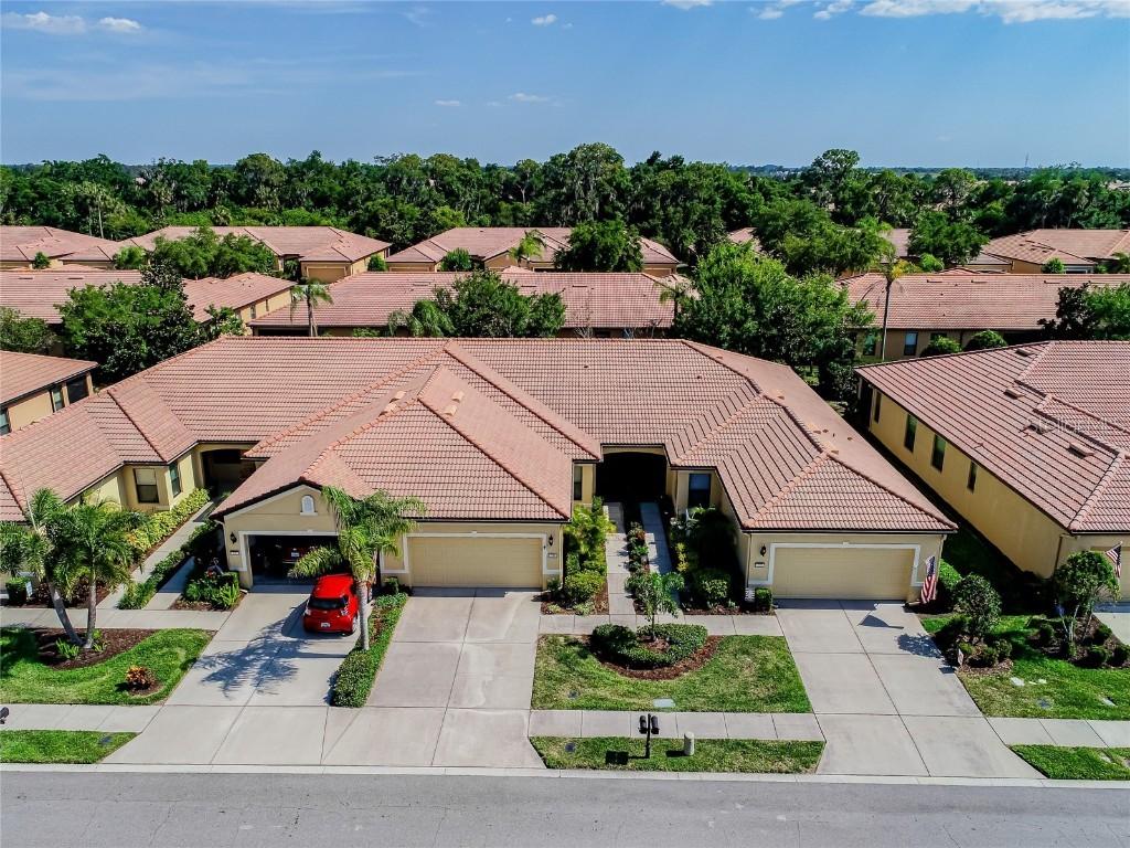 338 Bluewater Falls Ct., Apollo Beach, FL 33572