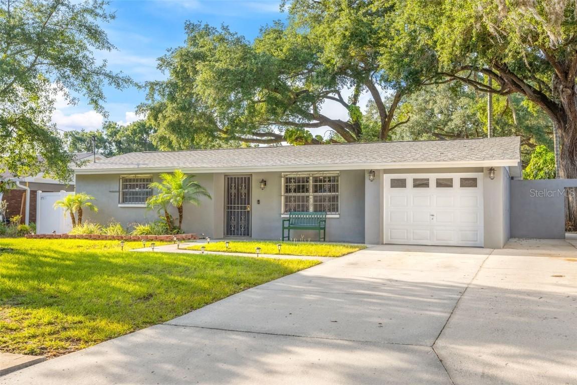 6705 Ralston Beach Cir., Tampa, FL 33614