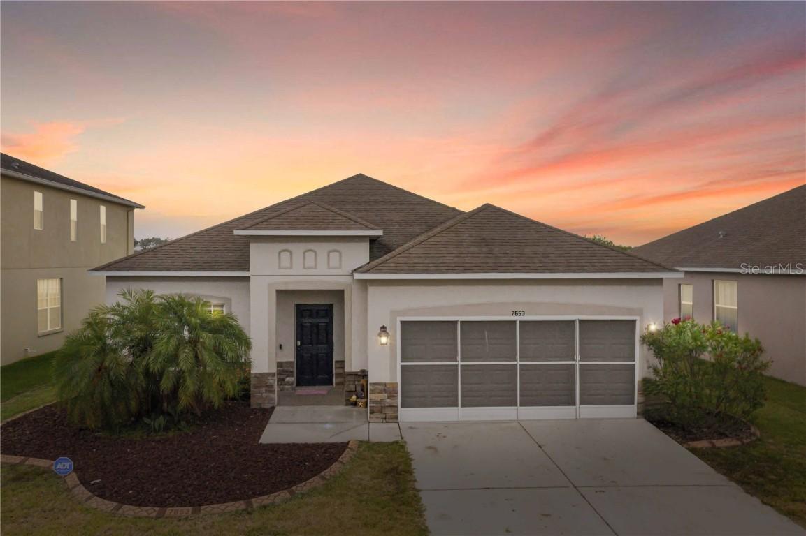 7653 Seafield Ln., Wesley Chapel, FL 33545