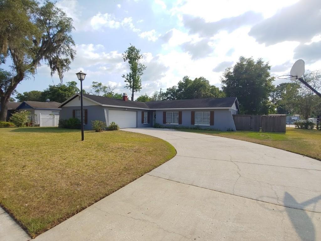 2974 Forest Cir., Seffner, FL 33584