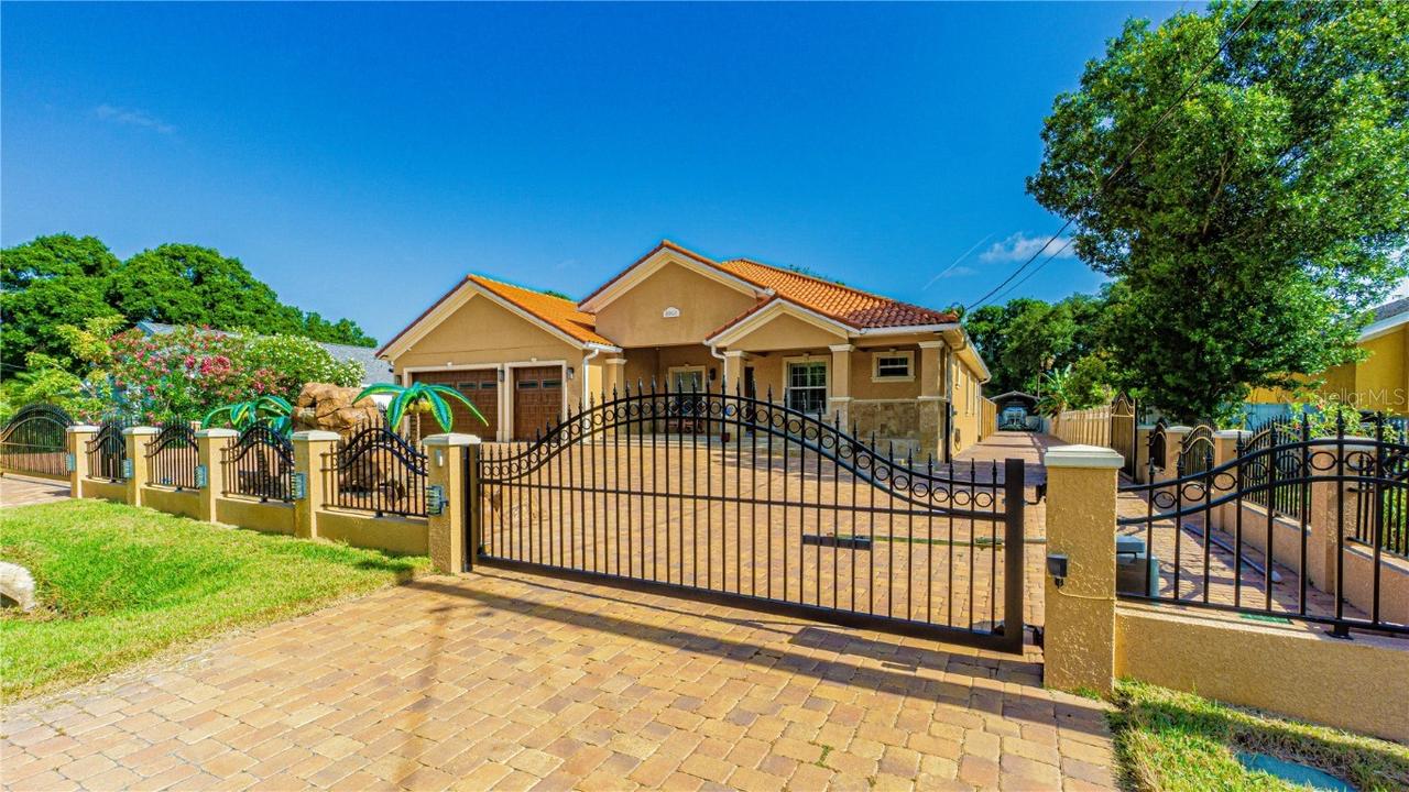 8901 W Hamilton Ave., Tampa, FL 33615