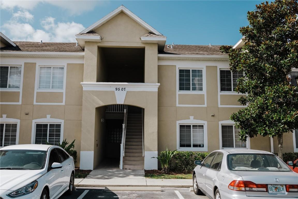 9507 Newdale Way #201, Riverview, FL 33578