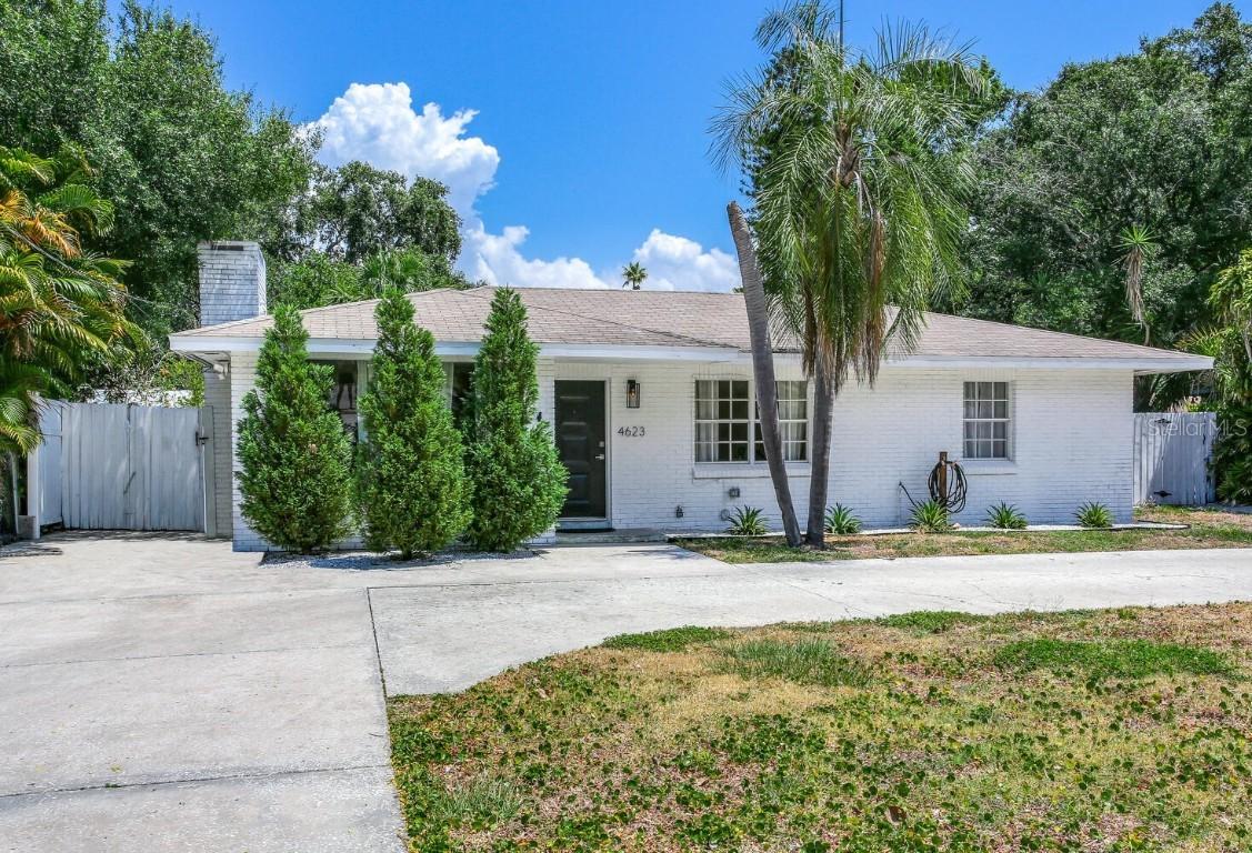 4623 W Bay Villa Ave., Tampa, FL 33611