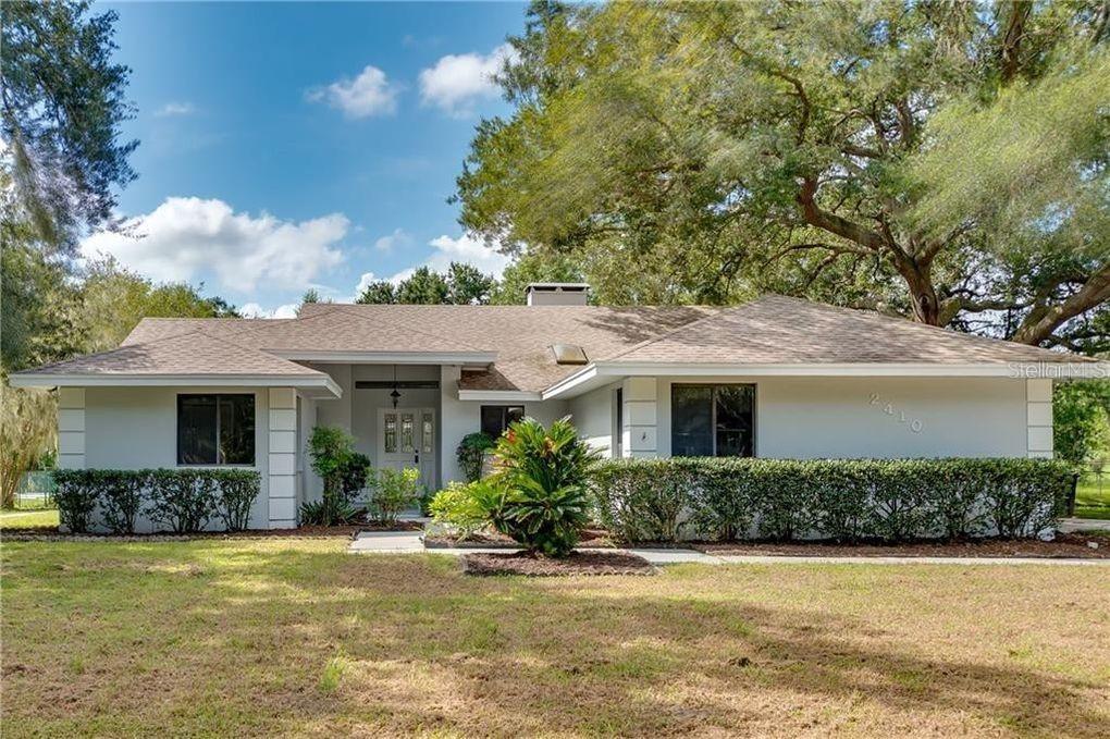 2410 Twelve Point Dr., Lakeland, FL 33811