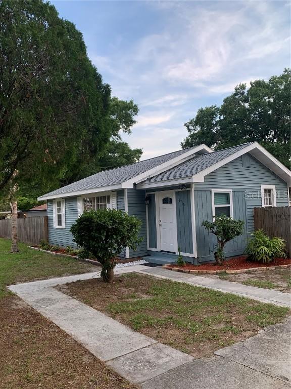 12706 Forest St., Tampa, FL 33612
