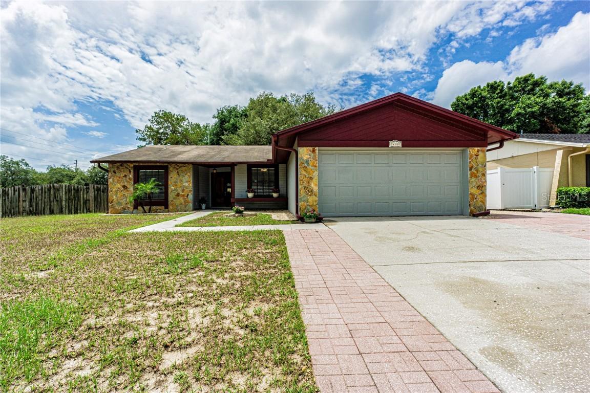 24100 Turtlerock Ct., Lutz, FL 33559