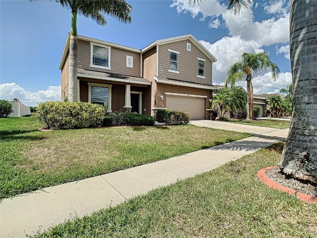 608 19th St Nw, Ruskin, FL 33570