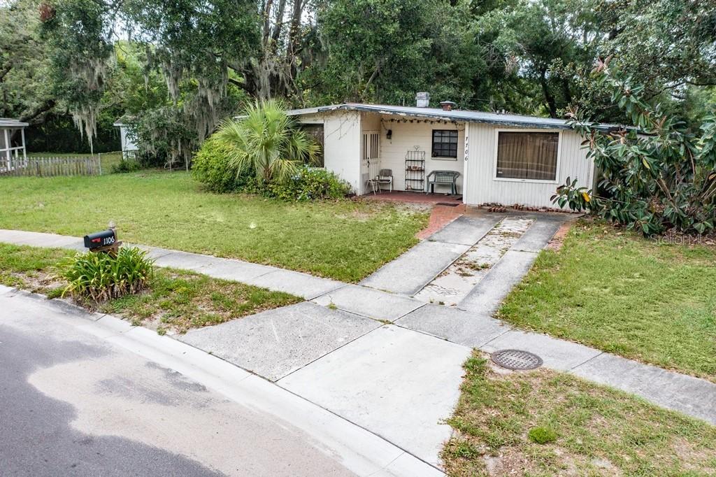 1106 Dogwood Ave., Tampa, FL 33613