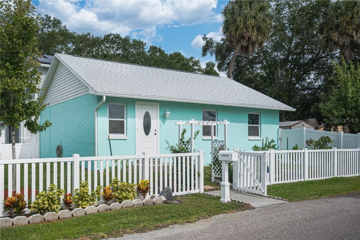 2826 Corrine St., Tampa, FL 33605