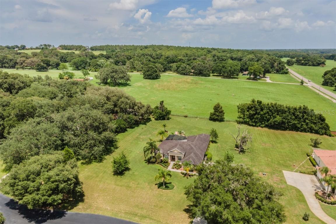 14308 Willow Run, Dade City, FL 33523