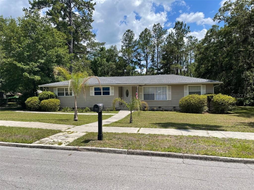 695 Highland St., Brooksville, FL 34601