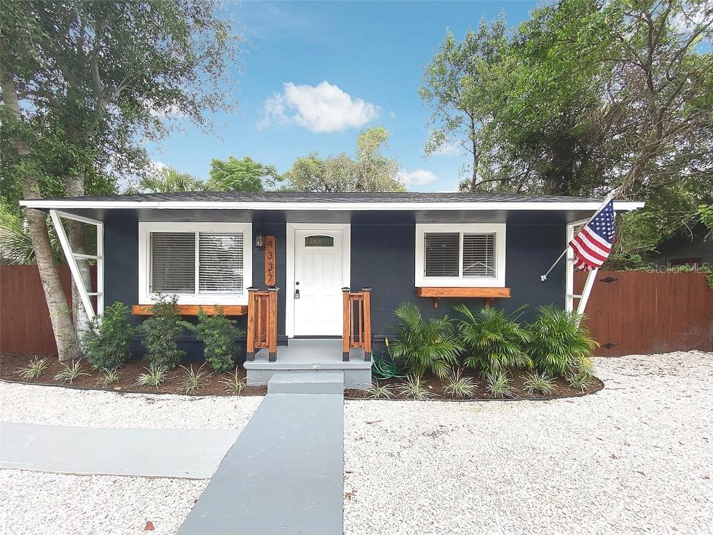 4337 17th Ave., St Petersburg, FL 33711