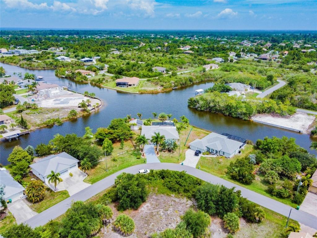 9564 Arnaz Cir., Port Charlotte, FL 33981