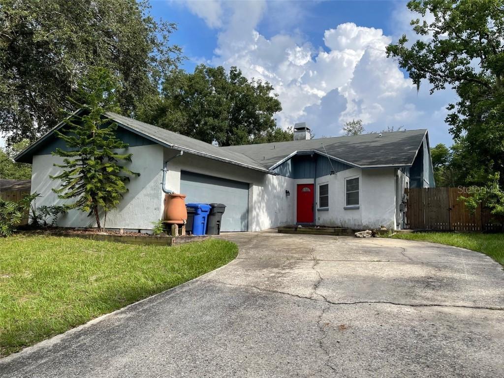 18406 Sterling Silver Cir., Lutz, FL 33549