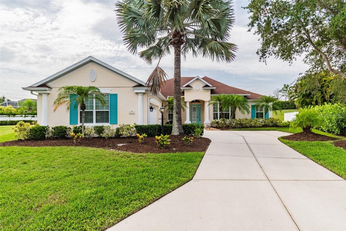 8110 Spring Marsh Dr., Bradenton, FL 34201