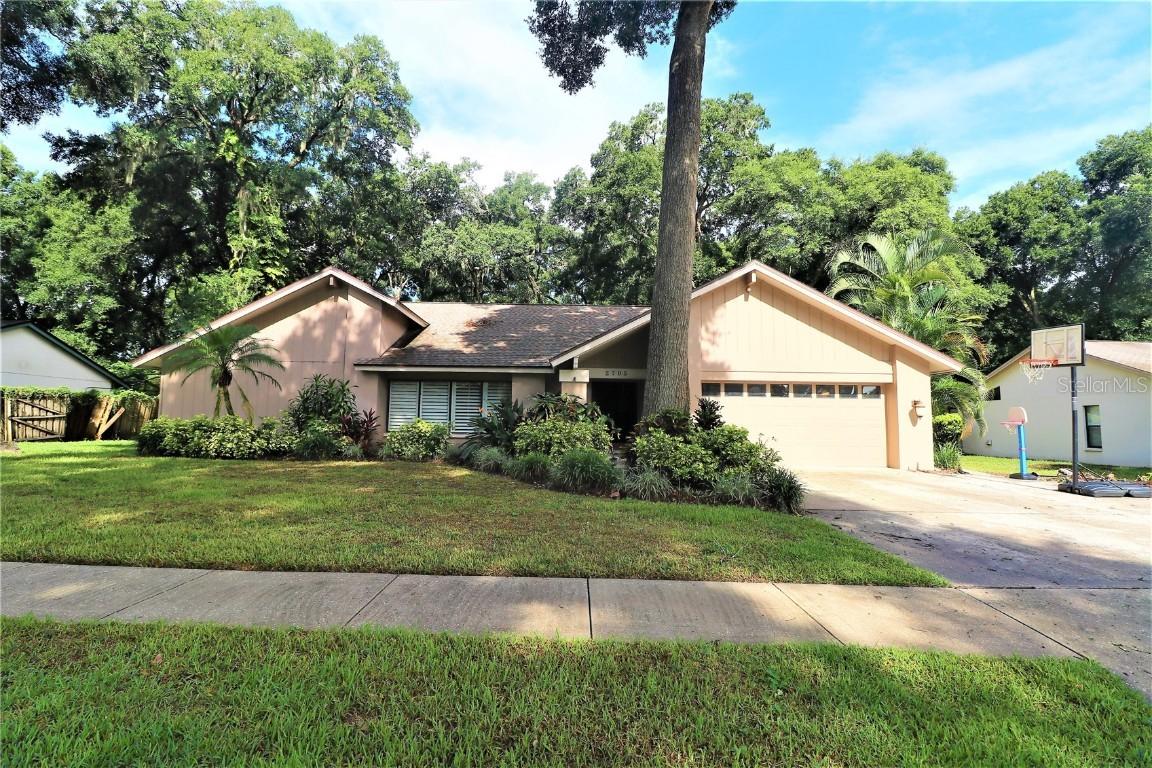 2705 Herndon St., Valrico, FL 33596