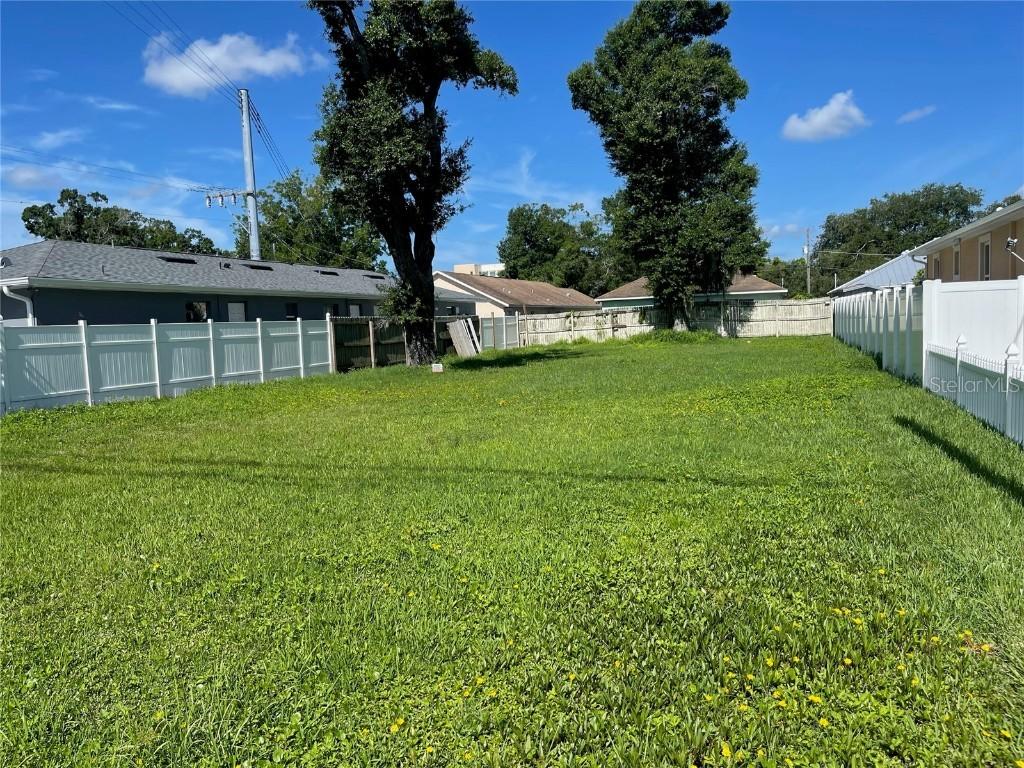 7204 N Himes Ave, Tampa, FL 33614