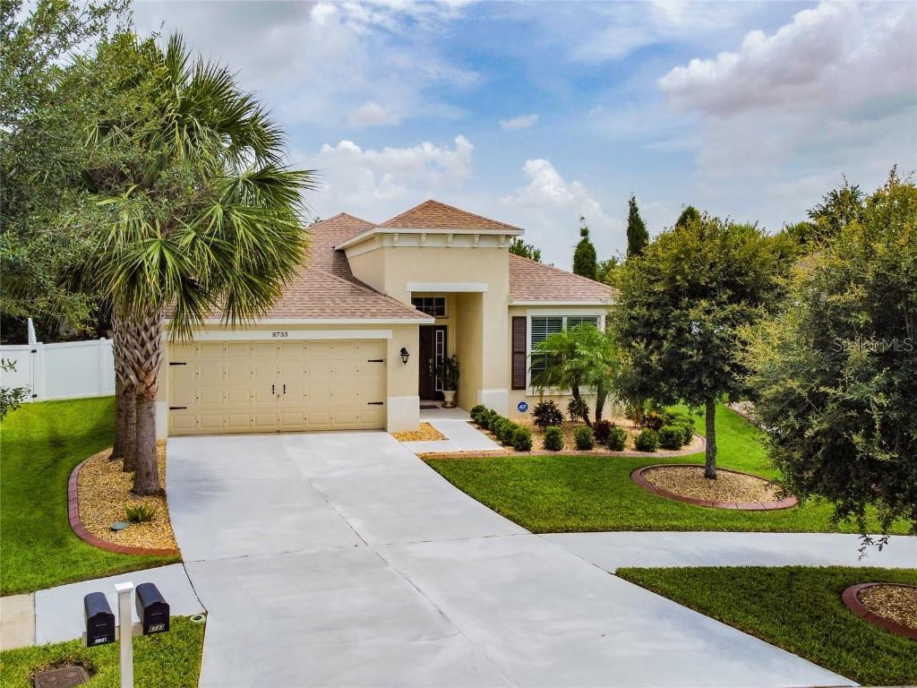 8733 Deep Maple Dr., Riverview, FL 33578