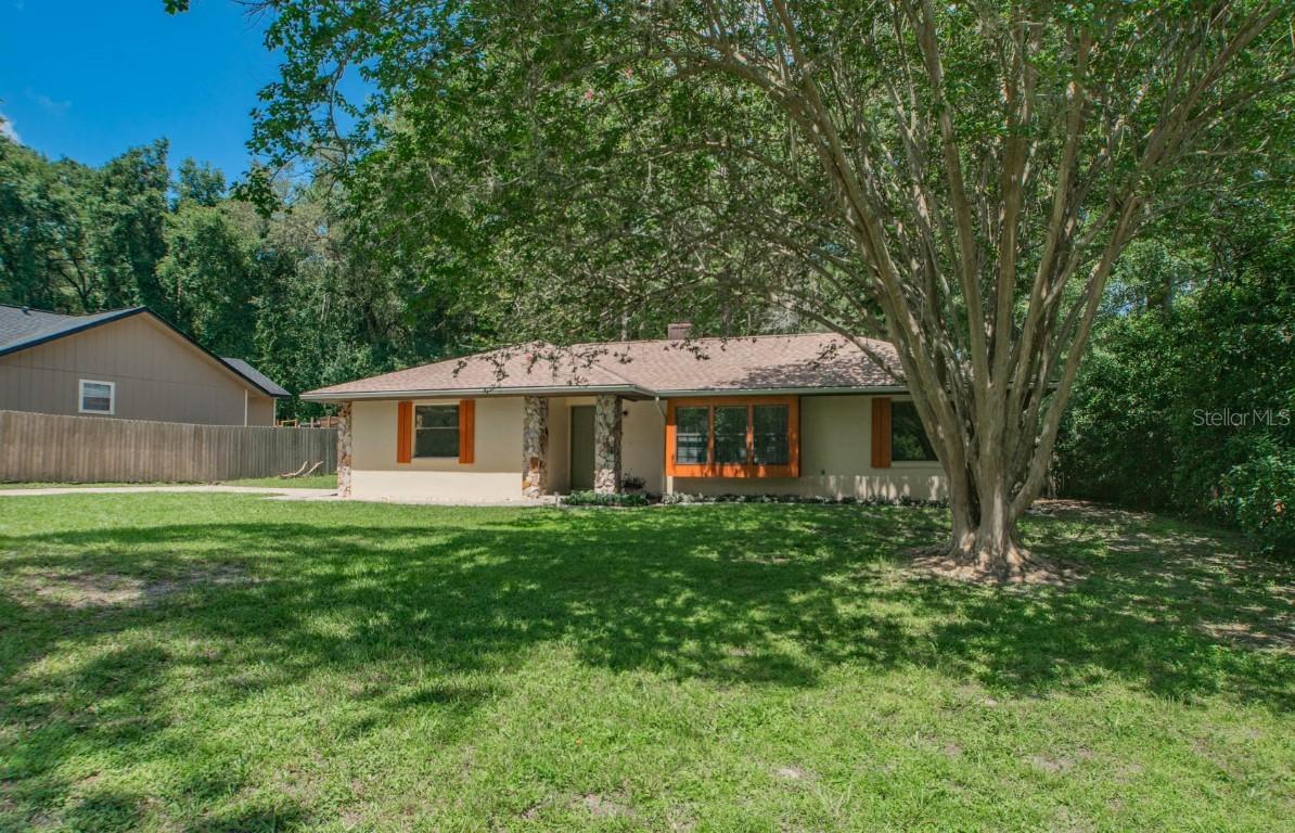 23 Cherry Dr., Ocala, FL 34472