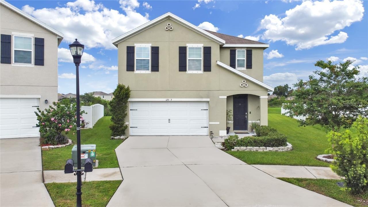 12003 Suburban Sunrise St., Riverview, FL 33578