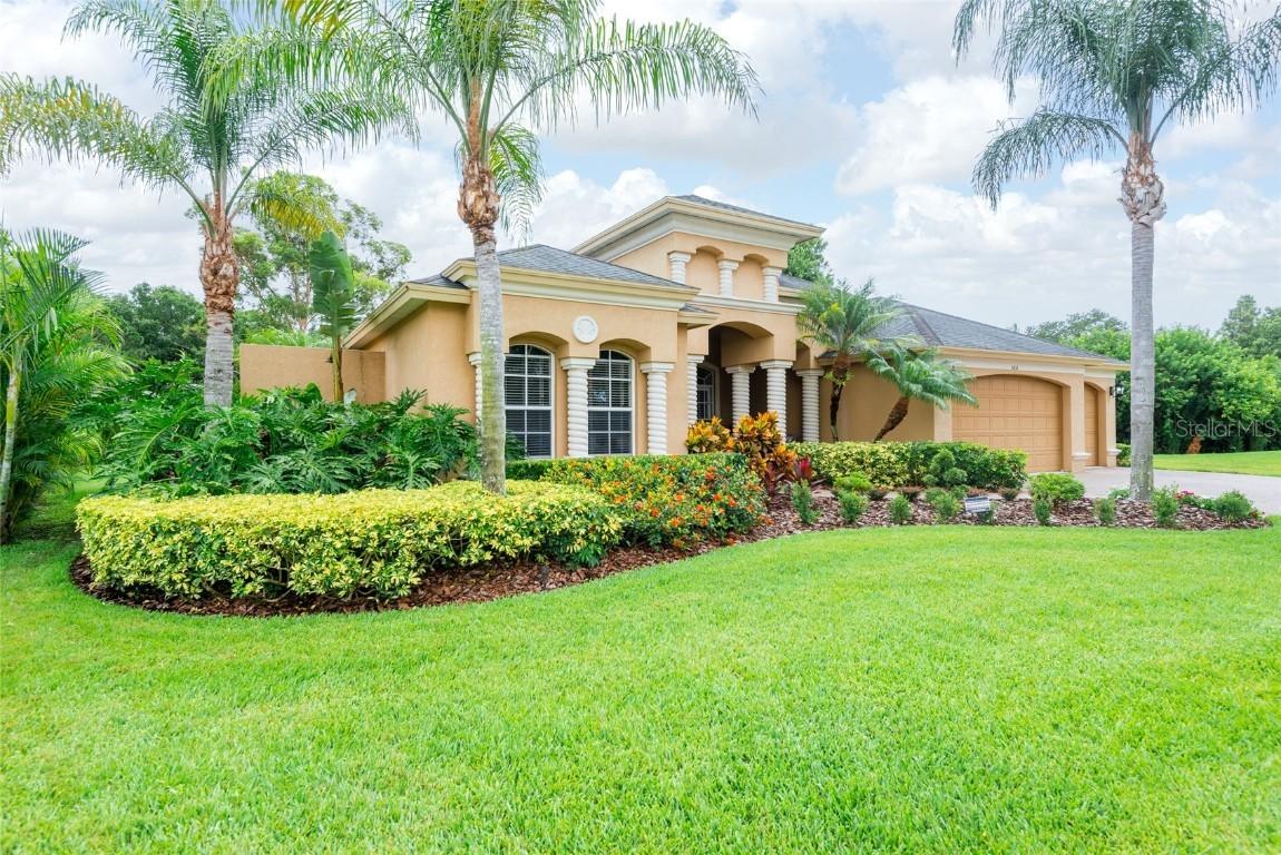 5651 Charmant Dr, Clearwater, FL 33760