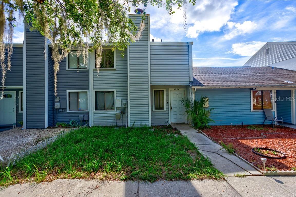 4727 Stonepointe Pl., Tampa, FL 33634