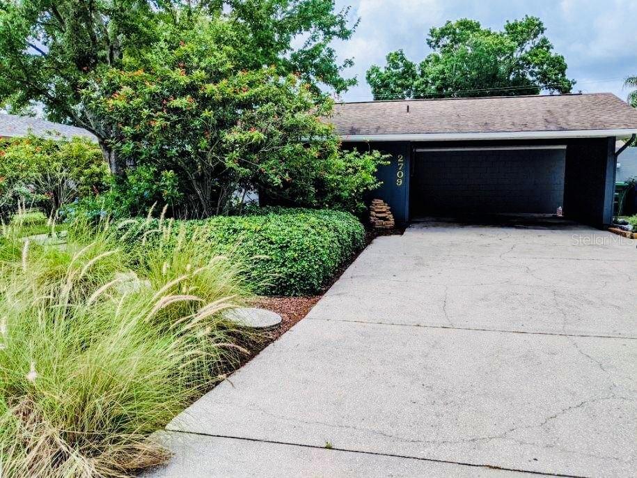 2709 W Eddy Dr., Tampa, FL 33614