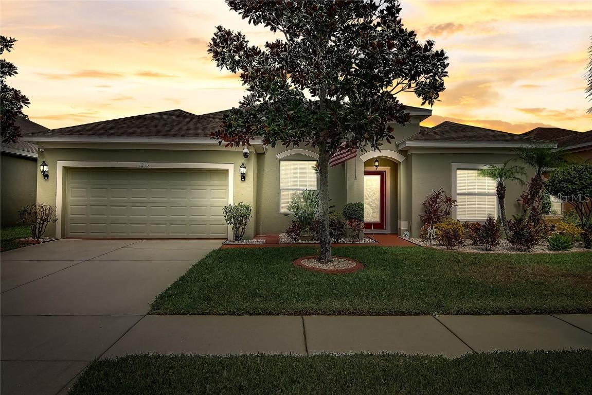 1215 Parker Den Dr., Ruskin, FL 33570