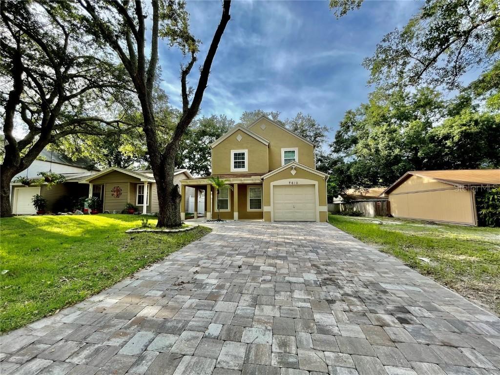 7610 Glades Ct., Temple Terrace, FL 33637