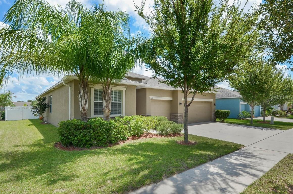 2643 Yukon Cliff Dr., Ruskin, FL 33570