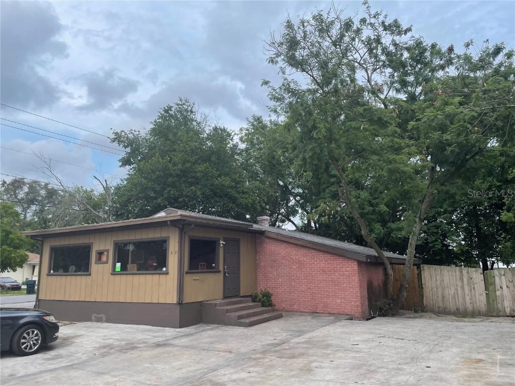 3723 Temple St., Tampa, FL 33619