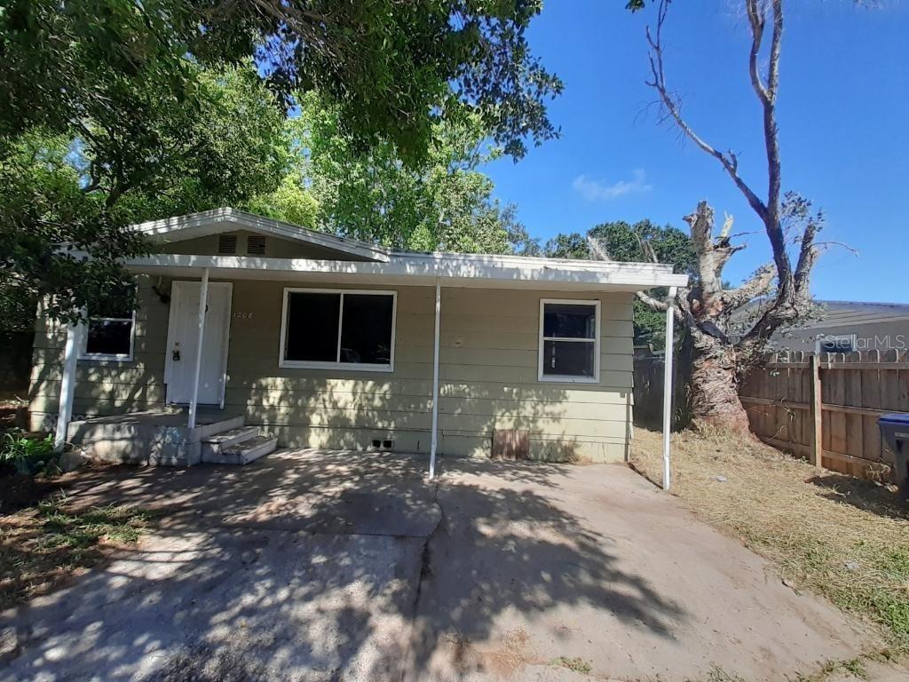 1208 23rd Ave., Palmetto, FL 34221