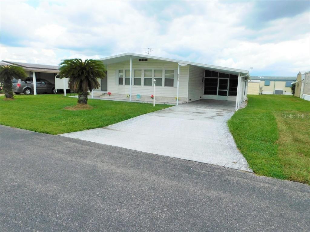 36610 Dina Dr., Zephyrhills, FL 33542
