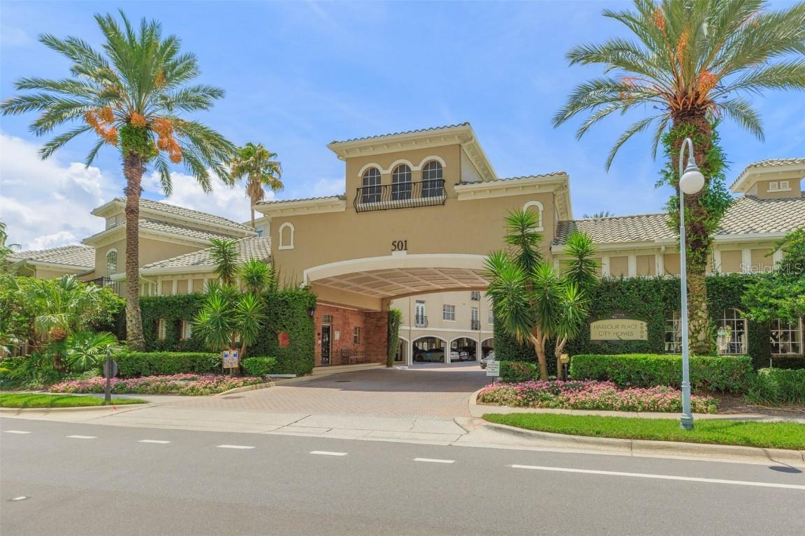 501 Knights Run Ave. #2117, Tampa, FL 33602