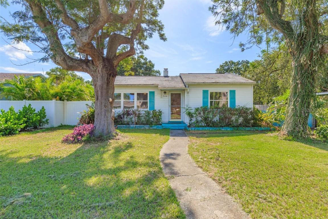 926 61st St., Gulfport, FL 33707