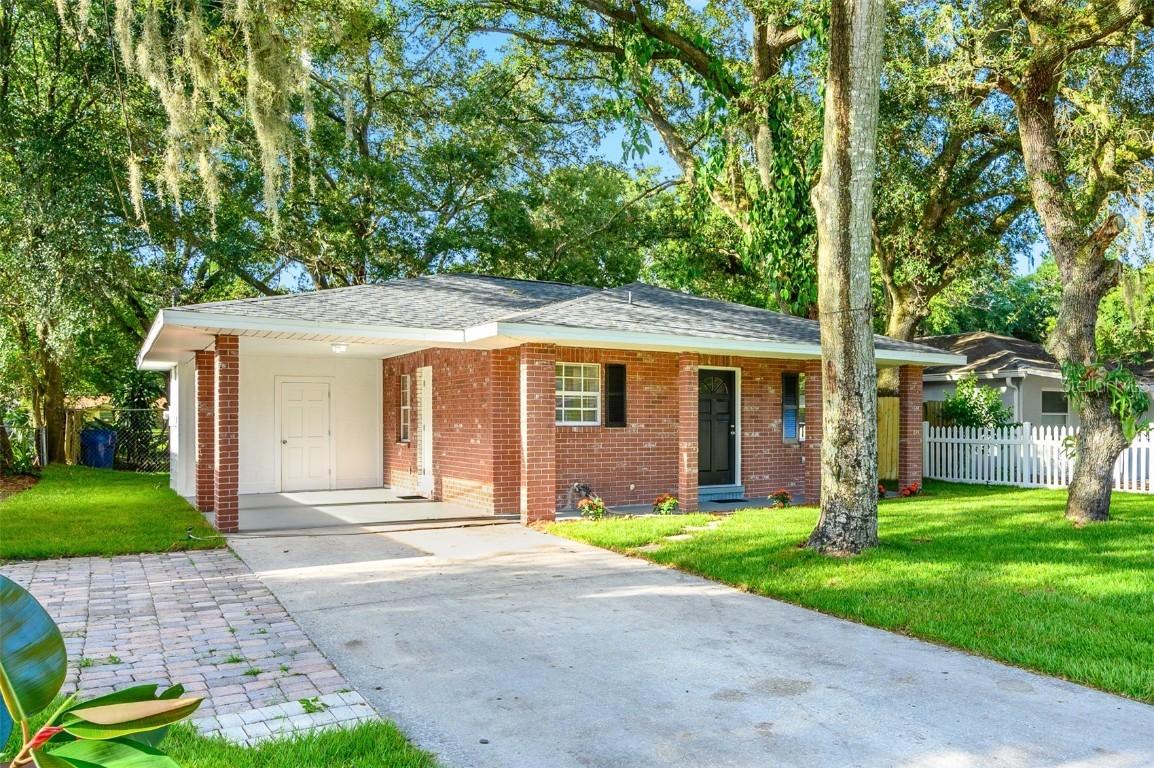 3204 E Lambright St., Tampa, FL 33610