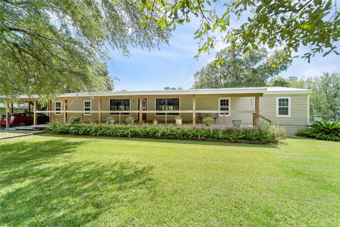 8810 Stanmoore Rd., Plant City, FL 33565