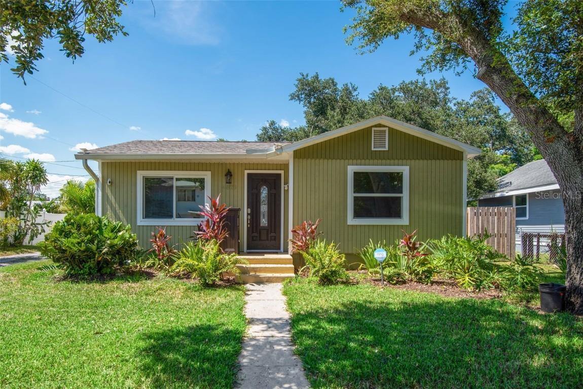 4821 26th Ave., St Petersburg, FL 33711