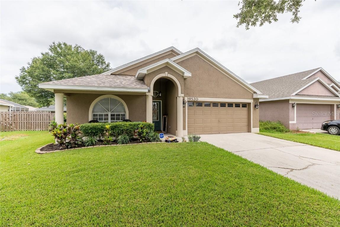 19520 19520 Morden Blush Dr Dr., Lutz, FL 33558