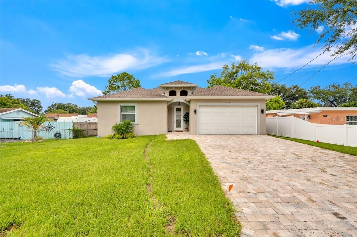 2123 W Paris St., Tampa, FL 33604