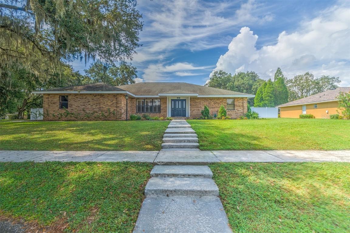 4617 Duxberry Ln., Valrico, FL 33594