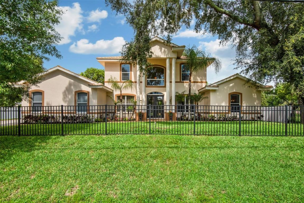 793 Duque Rd., Lutz, FL 33549