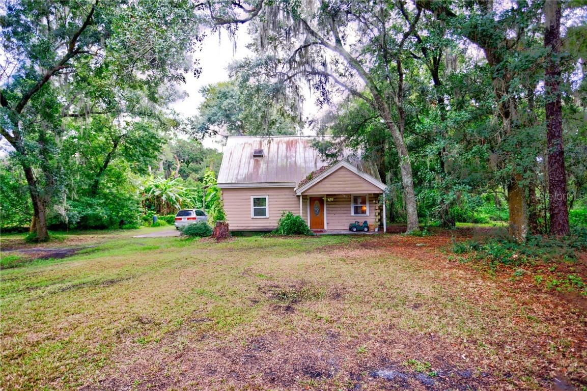 325 E Bloomingdale Ave., Brandon, FL 33511