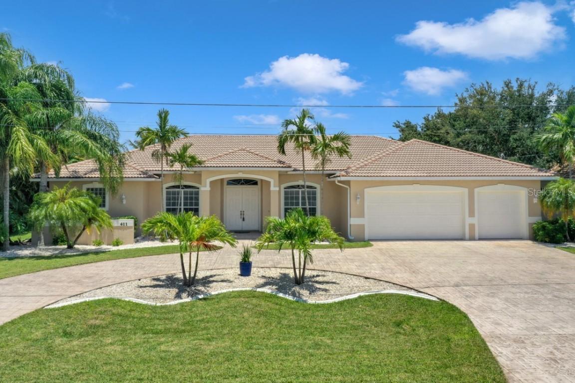 411 SW 49th Ln., Cape Coral, FL 33914