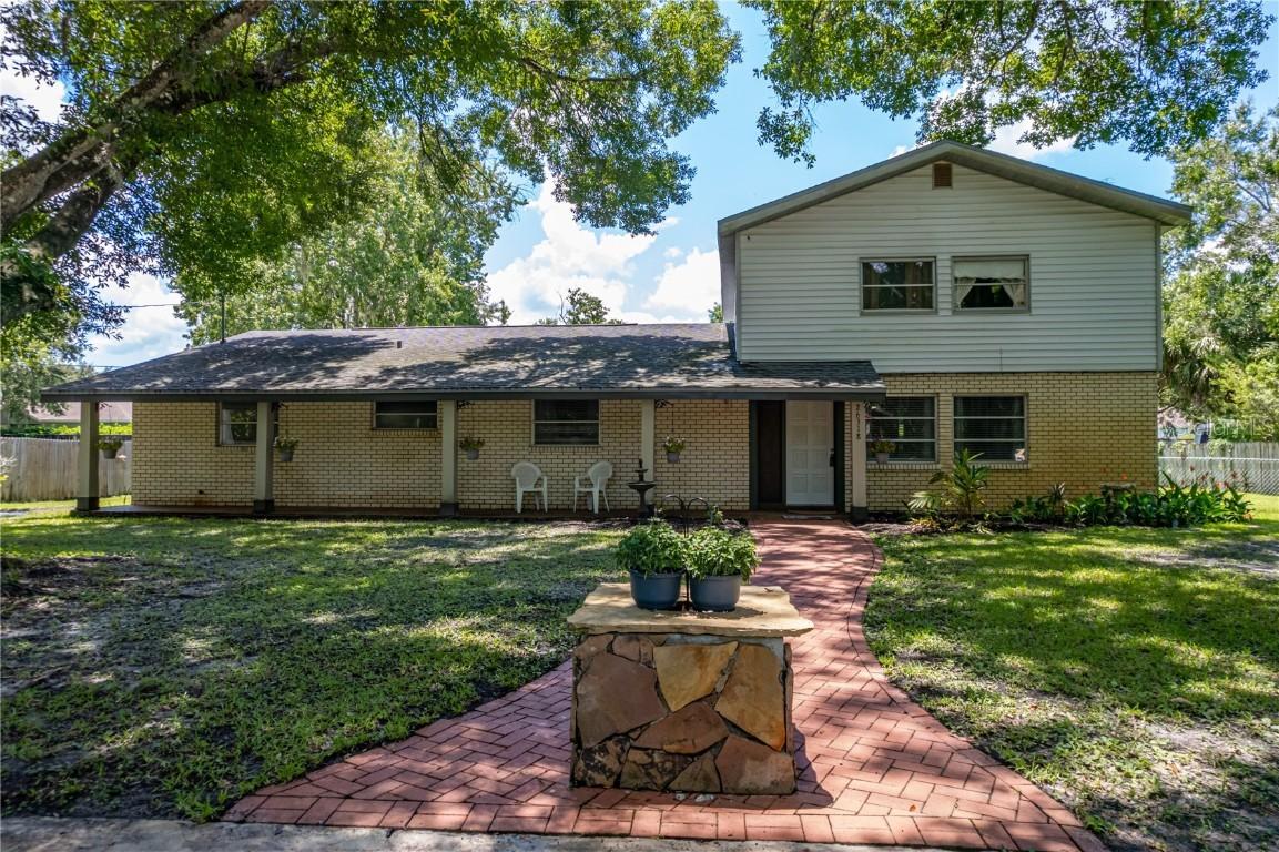 26318 Foamflower Blvd., Zephyrhills, FL 33544