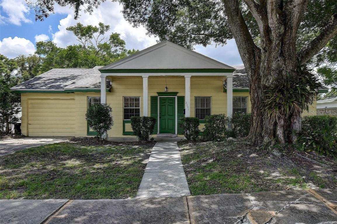 2351 Fern Pl., Tampa, FL 33604