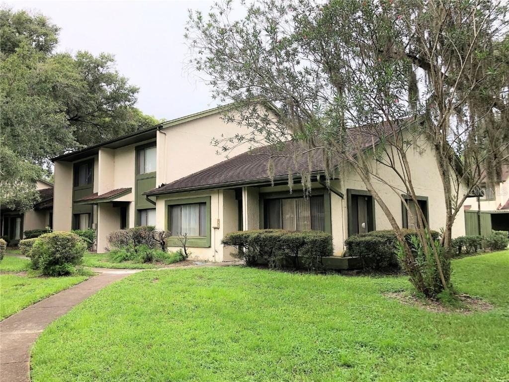 7819 Lemonwood Ct. #223, Temple Terrace, FL 33637